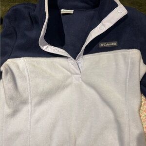 Columbia Two-Tone Fleece Pullover in Navy and White